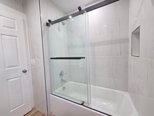 Building Photo - 120 W 44th St