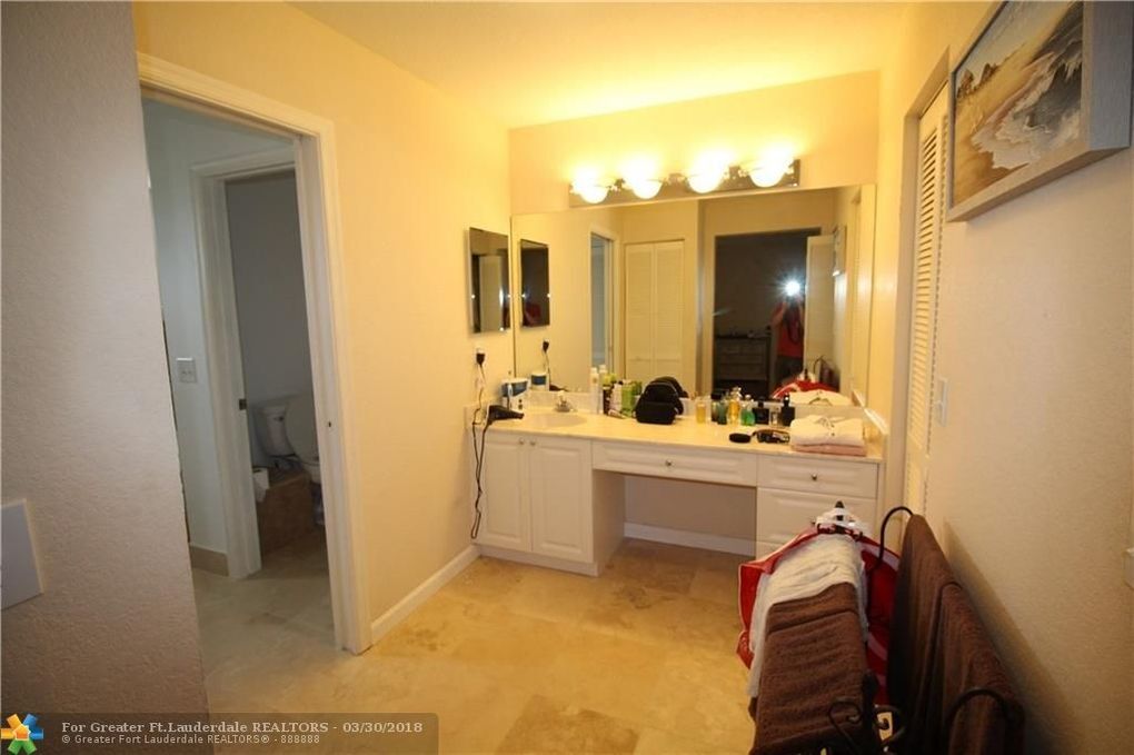 Building Photo - 11126 Harbour Springs Cir