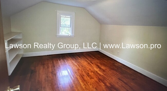 Building Photo - Cozy Home on Plantation Road w/ Garage