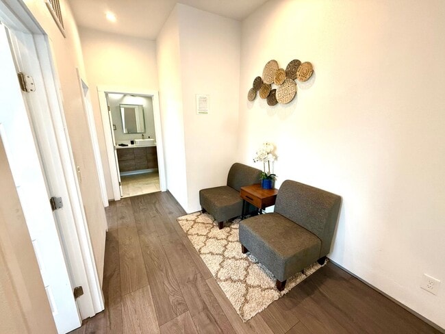 Building Photo - AVAILABLE NOW! Jaw Dropping 3 Story 3 Bedr...