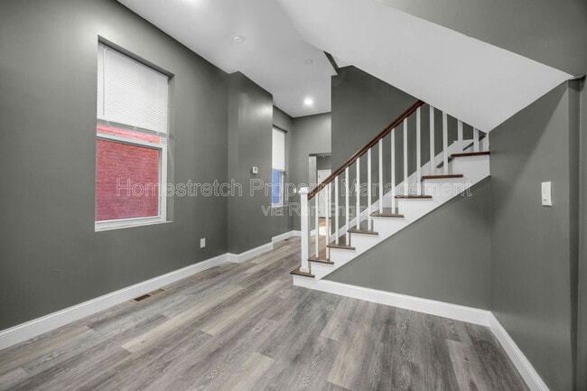 Building Photo - 3833 Oregon Ave