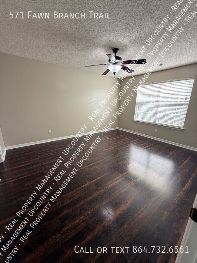 Building Photo - 571 Fawn Branch Trail