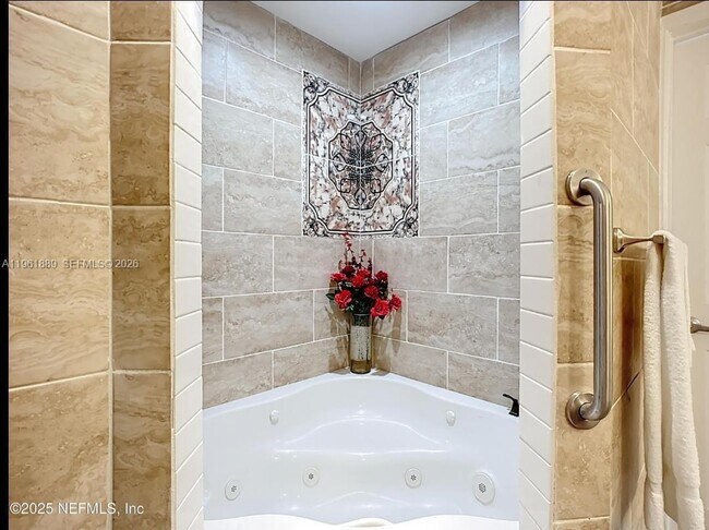 Building Photo - 11115 Duval Rd