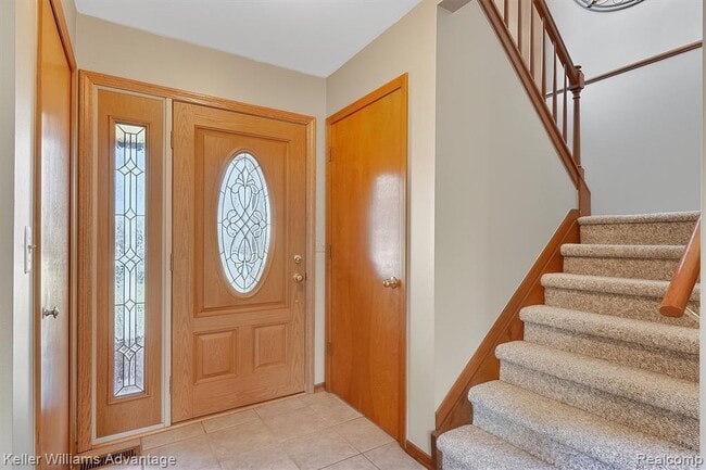 Building Photo - 40051 Finley Dr