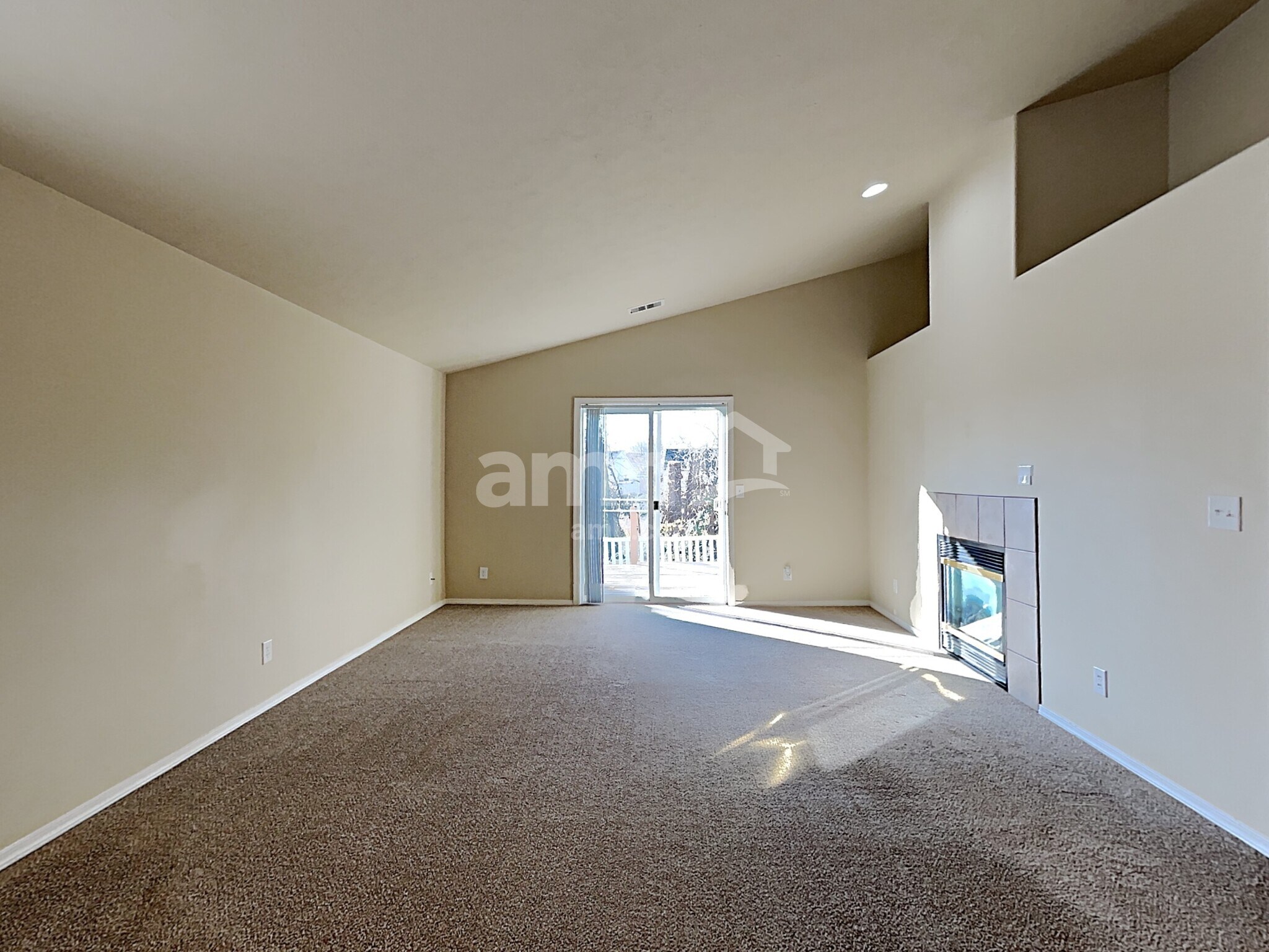 Building Photo - 1692 SW Creekside Ln