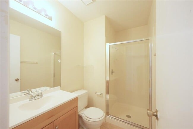 Building Photo - 8005 Tantara Ct
