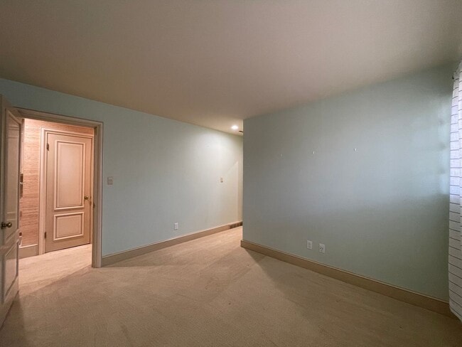 Building Photo - Gorgeous Mid-Century Modern Home Adjacent to BYU