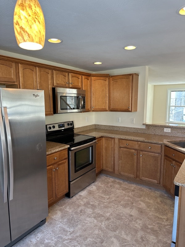 Building Photo - 0 Village Dr