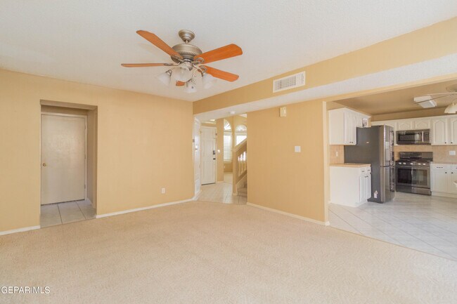 Building Photo - 1325 John Ring Ln