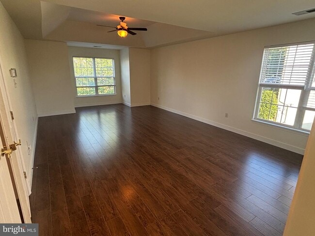 Building Photo - 7536 Pinewild Rd