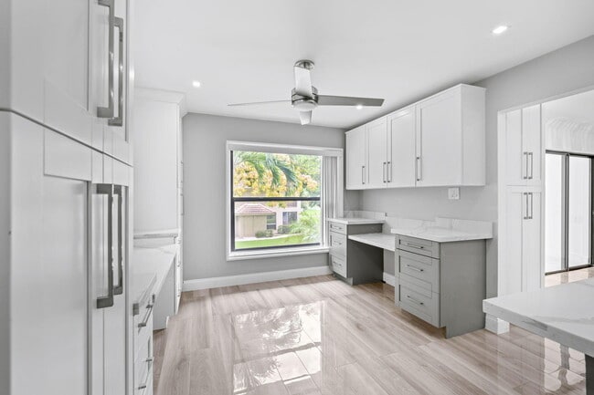 Building Photo - 149 NW 70th St