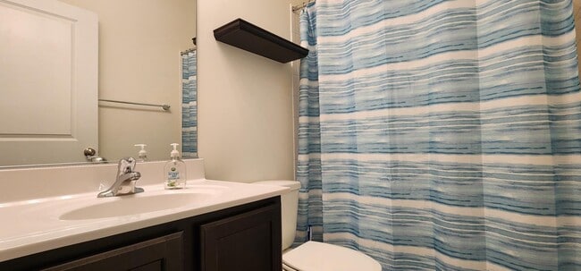 Building Photo - 3238 Dock Ct