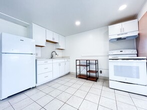 Building Photo - Mukai Ohana One