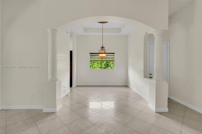 Building Photo - 18861 SW 77th Ct