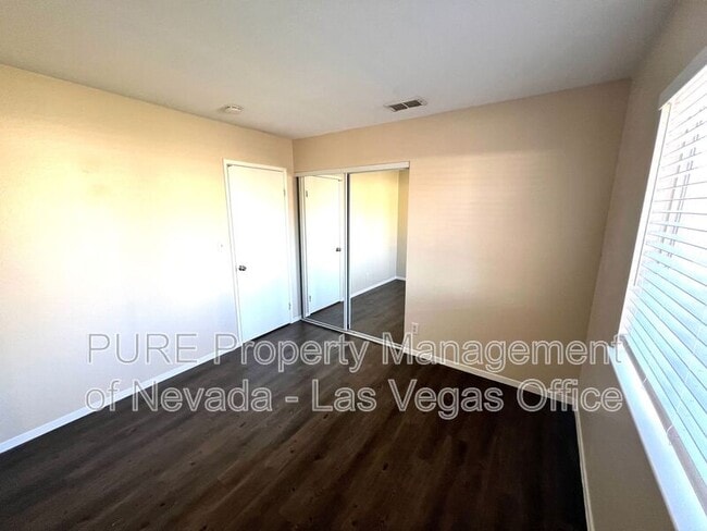 Building Photo - 5614 Reuben St