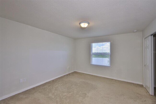 Building Photo - 9160 Hillcroft Dr