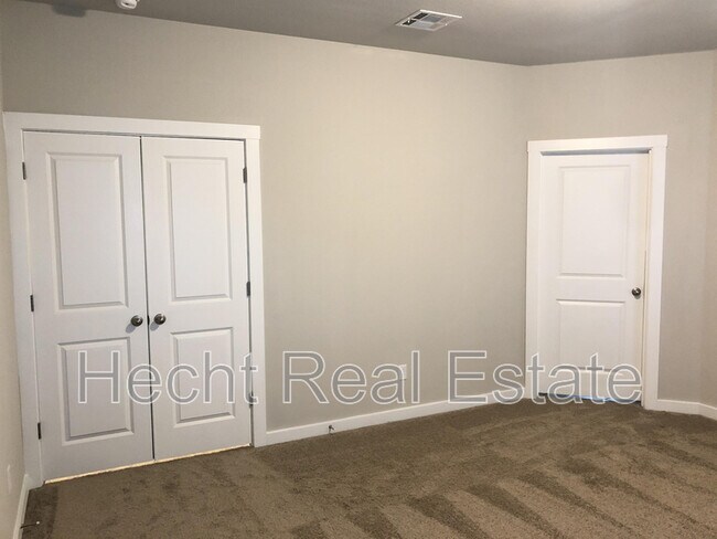 Building Photo - 212 Wild Sage Ln