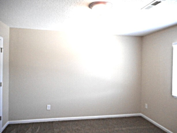 Building Photo - 1836 Chatfield Dr