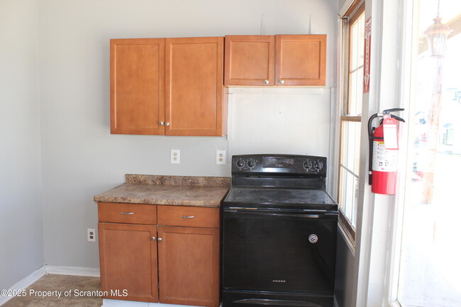 Building Photo - 139 South St