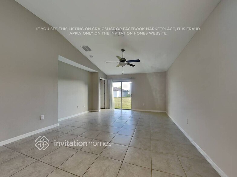 Building Photo - 7115 King Crk Dr