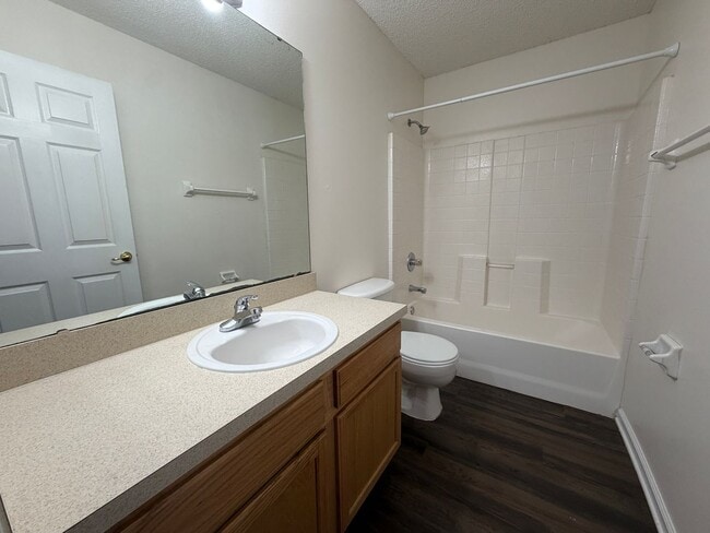 Building Photo - $1495.00 - Duplex Palm Coast - Freshly updated