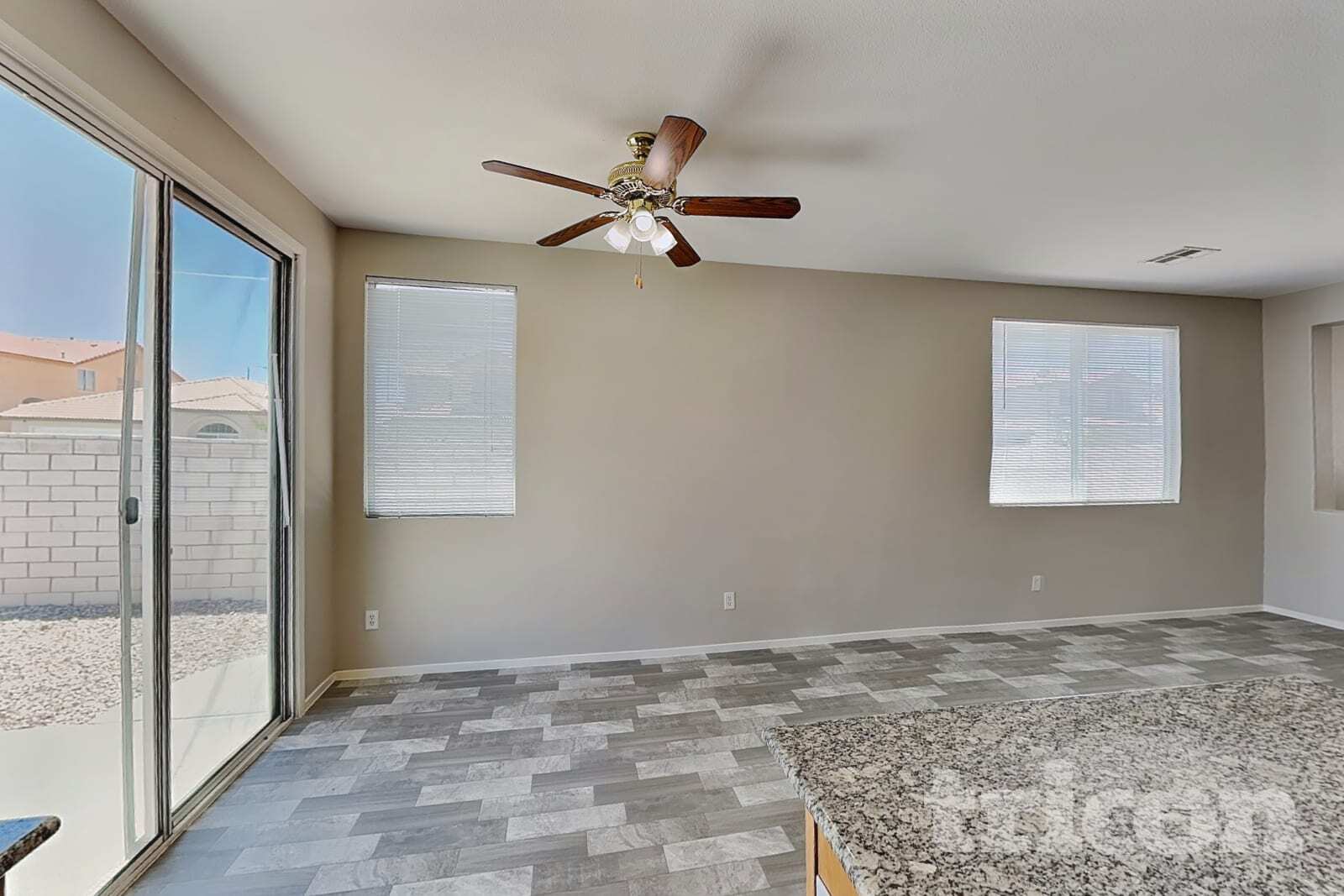 Building Photo - 5616 Deer Run Ct