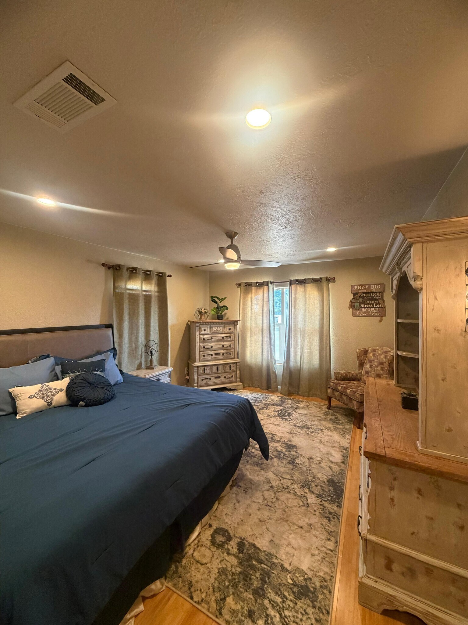 Building Photo - 7516 Lamount Dr