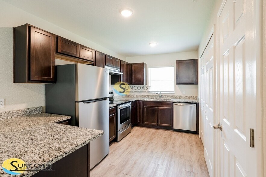 Building Photo - 39 Juniper Pass Dr