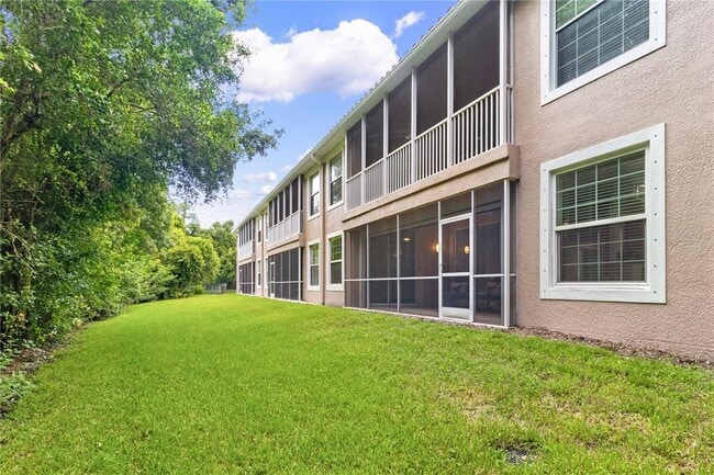 Building Photo - 852 Lantern Way