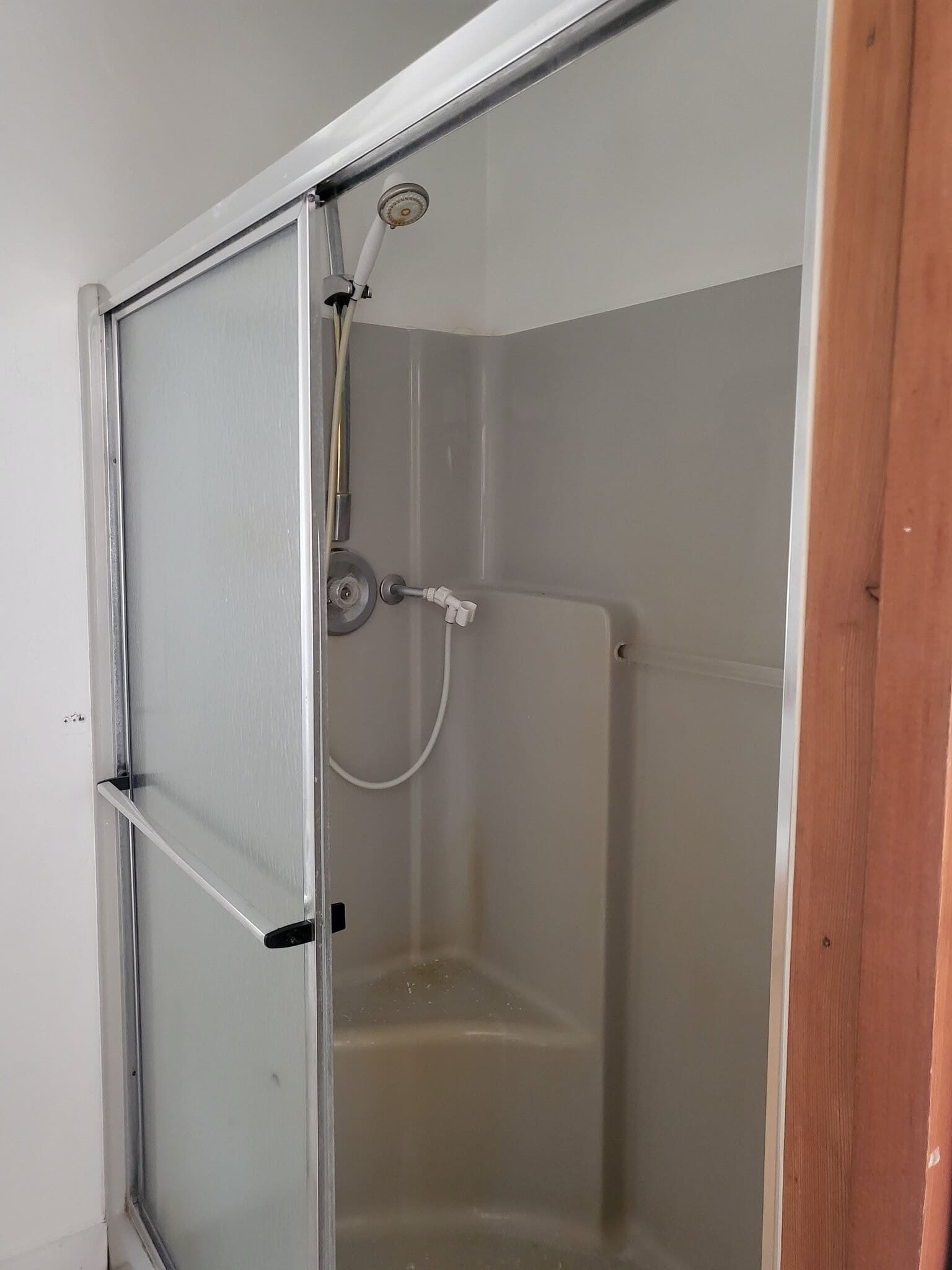 Building Photo - 284 Watershed Rd