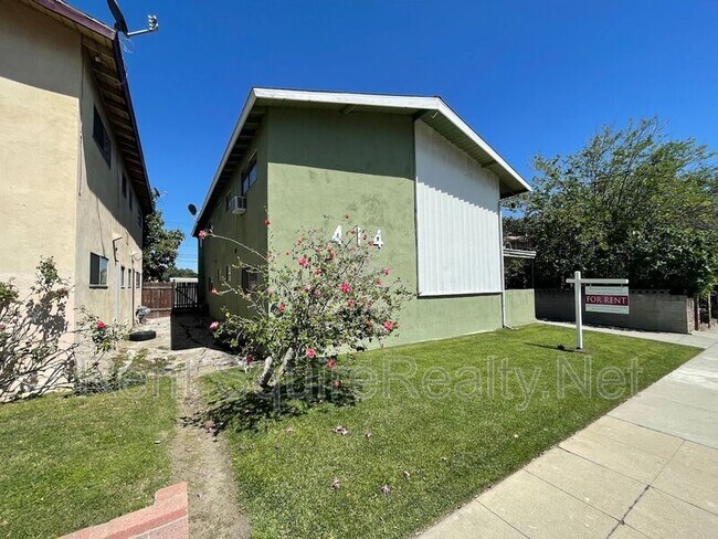 Building Photo - 414 N San Gabriel Ave