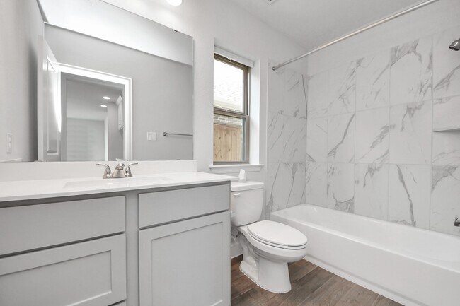Building Photo - 11430 Bush Clover Dr