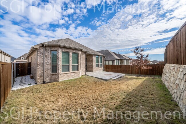 Building Photo - 4125 Sweet Birch Dr