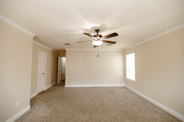 Building Photo - 1857 Shasta View Dr