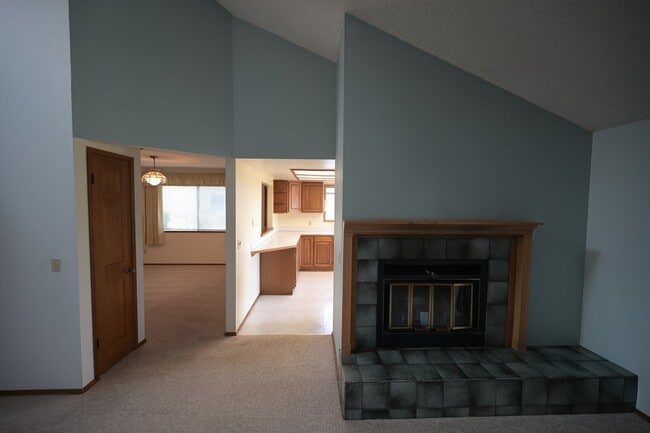 Building Photo - 2+ bed 2 bath condo in Sunland, Sequim