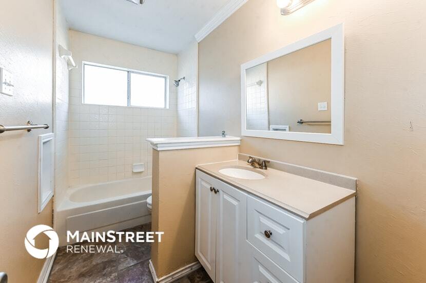 Building Photo - 6110 Sasaki Way