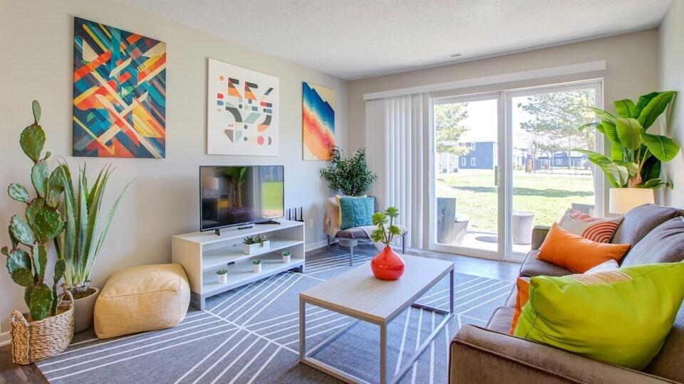 The Social West Ames® 1320 Coconino Rd Ames IA 50014 Apartment Finder