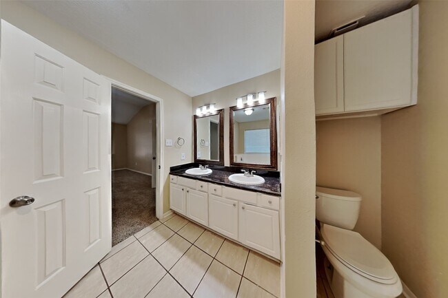 Building Photo - 14518 Enola Dr