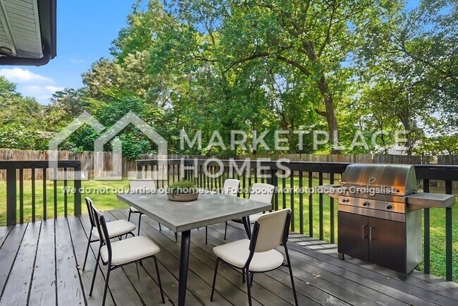 Building Photo - 6538 Voyles Dr