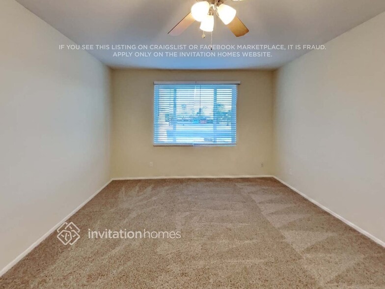 Building Photo - 1823 E Watson Dr