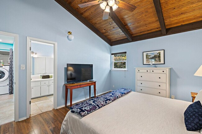 Building Photo - 2307 Trailside Dr