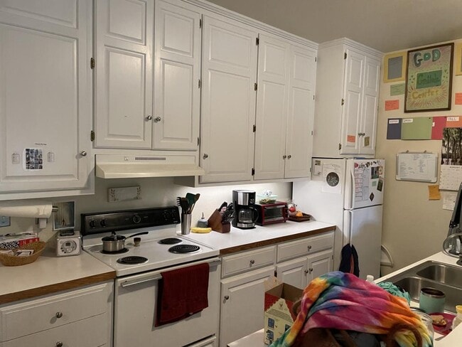 Building Photo - 997 Granite Ct