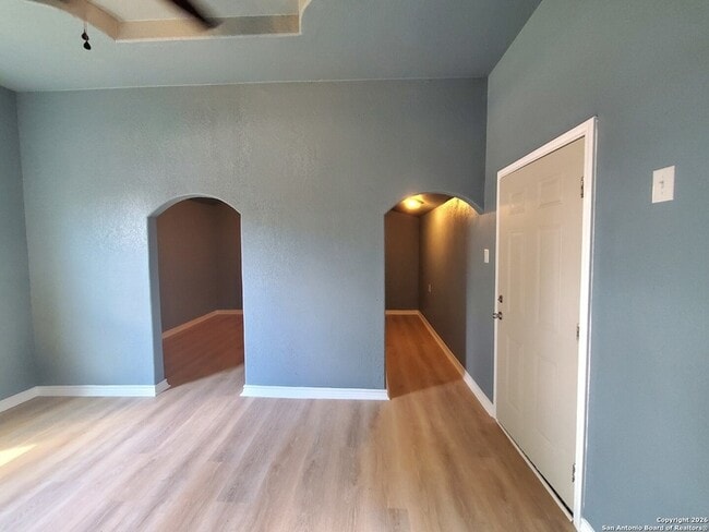 Building Photo - 203 Ardmore St