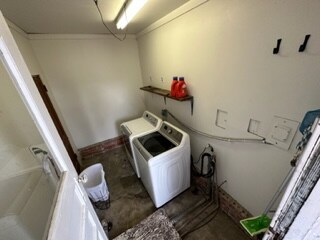 Building Photo - 125 E 35th Pl