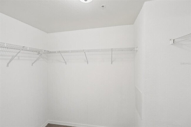 Building Photo - 23580 Walden Center Dr