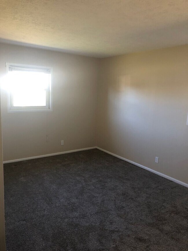 Building Photo - 1130 Wendall Ave