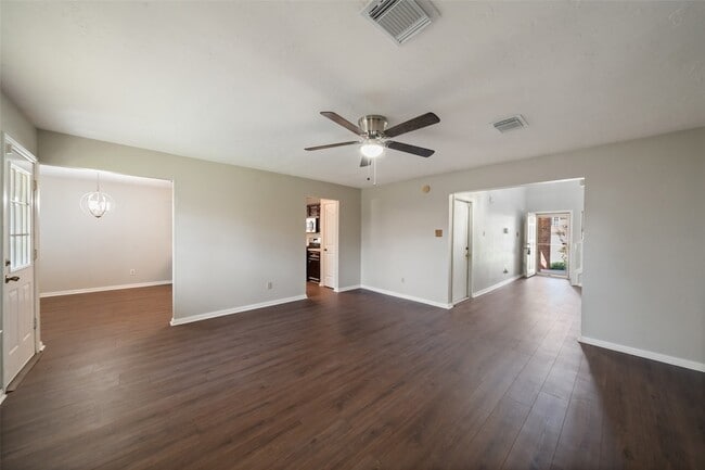 Building Photo - 3423 Berry Grove Dr