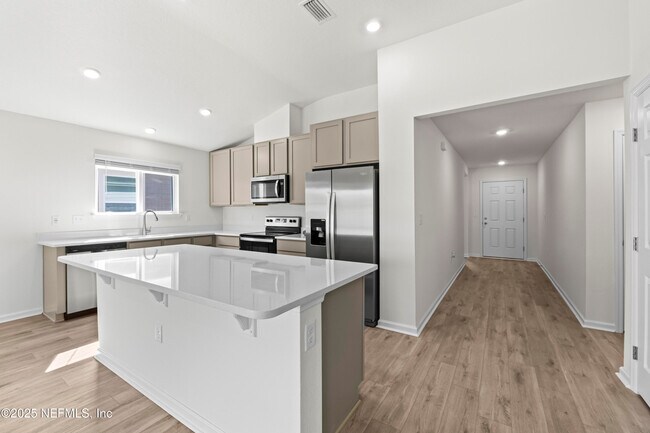 Building Photo - 11117 Buckner Ln