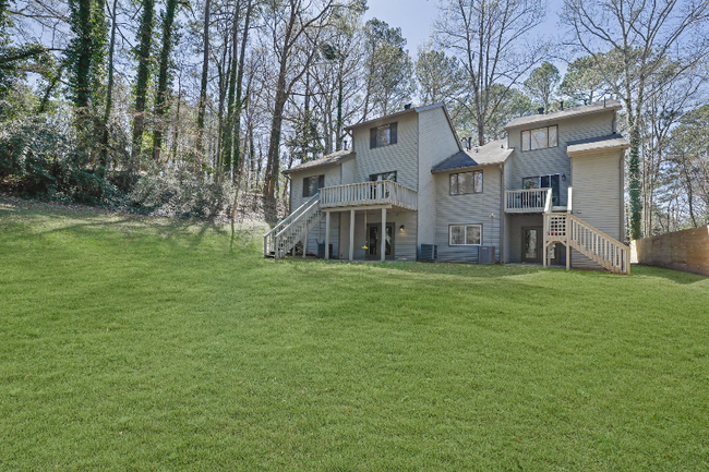 Building Photo - 3689 Ashford Dunwoody Rd NE