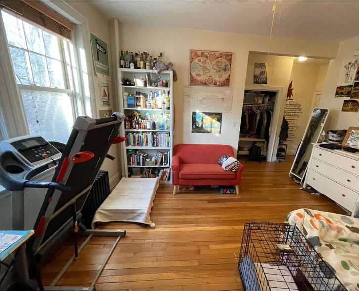 Building Photo - 32 Orkney Rd